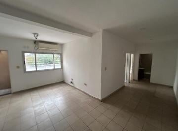Departamento · 55m² · 3 Ambientes · Venta PH 3 Ambientes Luminoso en Banfield
