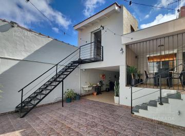Casa · 161m² · 8 Ambientes · 3 Cocheras · Venta Casa 3 Ambientes Más 3 Departamentos Ideal Inversion o Propiedad Multifamiliar en Tigre