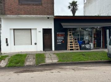 PH · 115m² · 3 Ambientes · PH 3 Ambientes Al Frente con Local. Barrio El Progreso