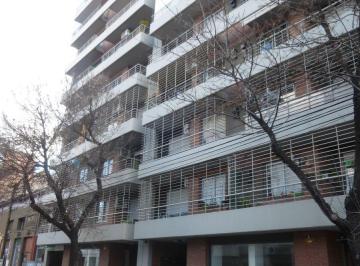 Departamento de 3 ambientes, Rosario · Venta – 2 Dorm. – Centro