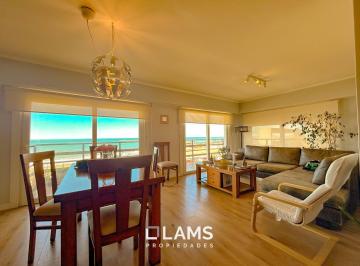 Departamento · 135m² · 4 Ambientes · 1 Cochera · Alquiler 12/24 Meses - Semi - Piso 4 Ambientes con Cochera Doble Frente Al Mar Playa Grande