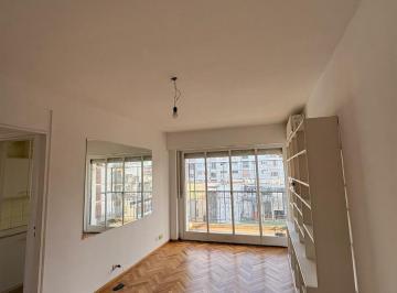 Departamento · 55m² · 3 Ambientes · Departamento de 2 Dorm. en Alquiler. Piso Alto - Recoleta