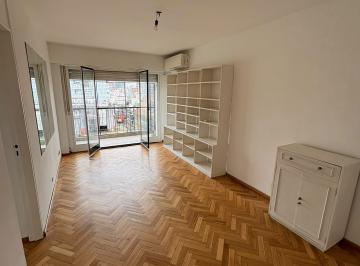 Departamento · 55m² · 3 Ambientes · Departamento de 2 Dorm. en Alquiler. Piso Alto - Recoleta