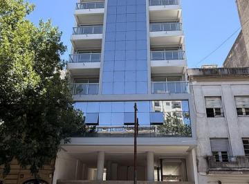 Oficina comercial · 130m² · 4 Ambientes · Oficina en La Plata