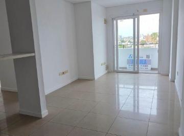Departamento de 2 ambientes, Córdoba · Alquilo Dep 1 Dormitorio Av Pueyrredón 1200 Externo C/ Balcón