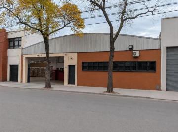 Bodega-Galpón · 750m² · 4 Cocheras · Venta Galpón Tronador Al 600 - Villa Ortuzar