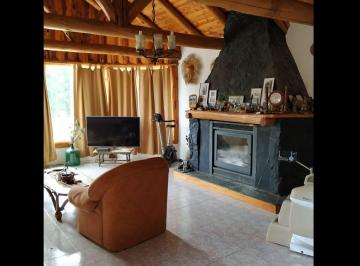 Casa · 5880m² · 5 Ambientes · Casa de 200 m² S/lote De1/2 Ha con Pileta, Villa Turismo, El Bolsón (Su - 4)