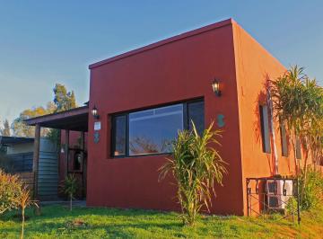 Casa · 1000m² · 3 Ambientes · 1 Cochera · Casa en Venta en Las Quintas de Buenos Aires, Colonia del Sacramento