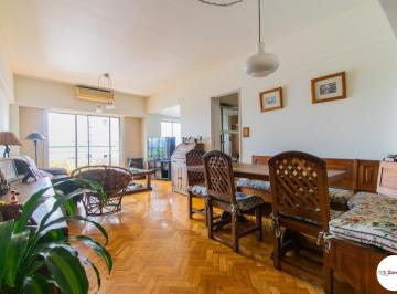 Departamento · 101m² · 4 Ambientes · 1 Cochera · Venta Departamento 4 Ambientes con Dependencia y Cochera Boedo