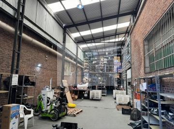 Bodega-Galpón · 370m² · Excelente Galpón a m de General Paz en Predio Cerrado con Vigilancia Las 24 Hs