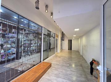 Local comercial · 32m² · 2 Ambientes · Local Comercial en Alquiler – Centro de Mar del Plata