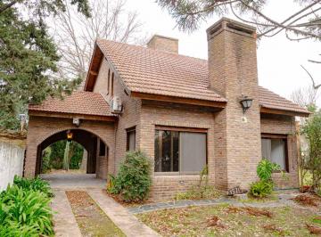 Casa · 127m² · 3 Ambientes · 1 Cochera · Venta Casa 3 Amb Bonanza Pilar a m R8 Jardin