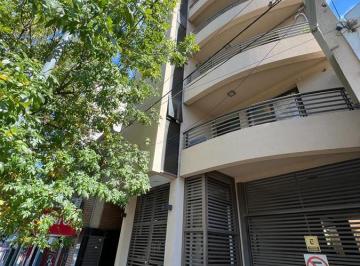 Departamento · 60m² · 3 Ambientes · Alquiler! 2 Dorm / 2 Baños / Muy Amplio - B Gral Paz
