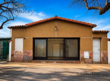 Local comercial · 40m² · 2 Ambientes · Alquiler Salón Comercial 40 m² Godoy Cruz, (A Una Cuadra de Calle Sarmiento y Cervantes)