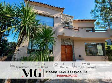 Casa · 270m² · 4 Ambientes · 2 Cocheras · Casa Venta El Lauquen Esteban Echeverría