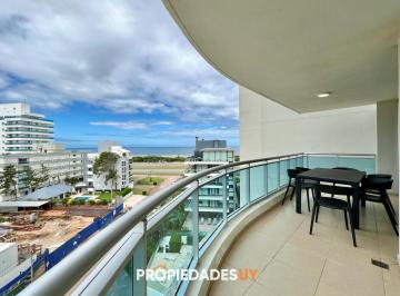 Foto1 · Apartamento en Playa Brava de 3 Dorm. y Dependencia
