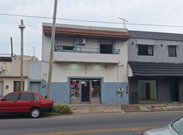 PH · 96m² · 2 Ambientes · PH 2 Amb con Terraza y Balcón + Local Comercial