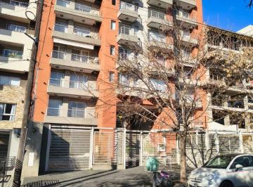 Departamento de 1 ambiente, Morón · Monoambiente Al Frente con Balcón, en Alquiler Morón