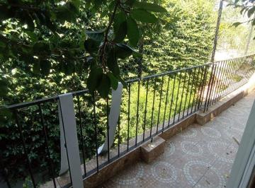 Casa · 148m² · 4 Ambientes · 1 Cochera · Venta Casa en 2 Plantas C/cochera Floresta Norte