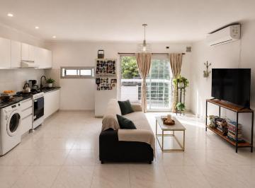 Departamento · 60m² · 2 Ambientes · Venta - Departamento Planta Alta de 1 Dormitorio - Pasco 4031
