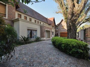 Casa · 843m² · 12 Ambientes · 3 Cocheras · Venta Importante Residencia Libertador Al Río