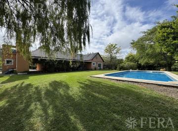Casa · 178m² · 5 Ambientes · 2 Cocheras · Casa en Venta en Campos de Roca I - Coronel Brandsen