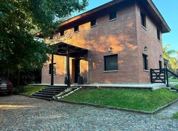 Casa de 5 ambientes, Campana · Retasada! Casa en Venta Barrio Las Lomadas - Los Cardales