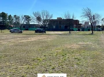 Terreno en Venta Chacras de la Villa · Lote Esquina en Chacras de La Villa