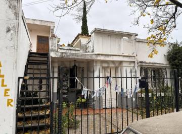 Casa · 200m² · 8 Ambientes · 2 Cocheras · Casa con Departamento Independiente en Bajo Palermo