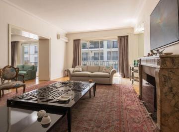 Departamento · 279m² · 6 Ambientes · 1 Cochera · Av Alvear y Parera