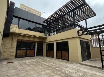 Local comercial , Bahía Blanca · Local Comercial en Alquiler de 275 m² Sobre Av Alem Al 1200