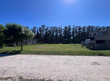 Terreno · 829m² · Venta Lote 829 m² en Barrio Haras del Mar