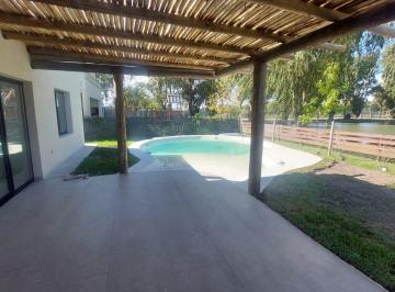 Casa · 153m² · 4 Ambientes · 2 Cocheras · Casa 5 Ambientes Al Lago - Piscina Playa - Santa Emilia Pilar del Este
