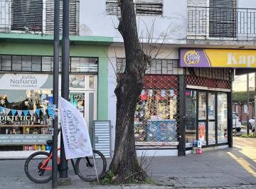 Local comercial de 1 ambiente, La Plata · Excelente Local Comercial Sobre Av 137 | Centro Comercial Los Hornos