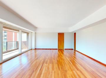 Departamento · 148m² · 5 Ambientes · 1 Cochera · Plaza Paso 96 | Piso de Categoría en Alquiler 3 Dorm. con Cochera