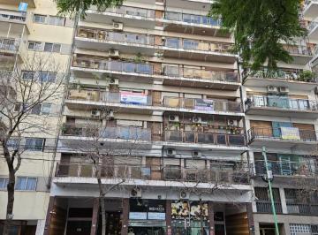 Departamento de 3 ambientes, San Cristobal · Departamento de 3 Amb Venta San Cristobal Frente C/balcon