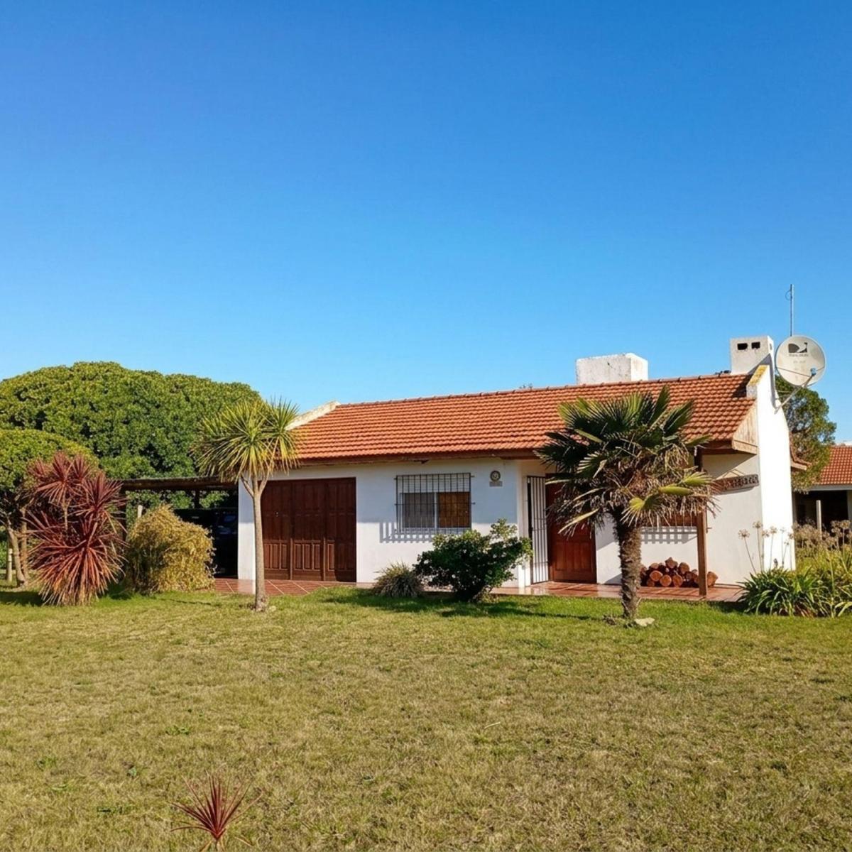 venta casa 3 ambientes con cochera gran parque – san eduardo del mar – apta crédito