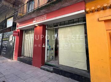 Local comercial · 70m² · Local en Alquiler