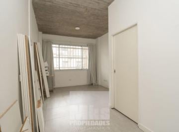 Departamento · 28m² · 1 Ambiente · Venta con Renta. 9% Anual en Usd. PH Monoambiente con Patio. Edificio Casi a Estrenar.