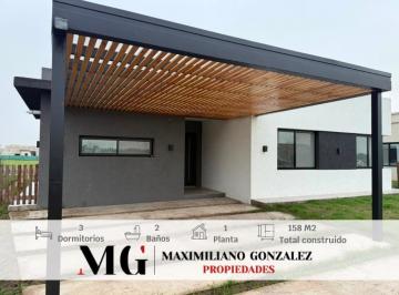 Casa · 148m² · 5 Ambientes · 2 Cocheras · Casa Venta - San Felipe