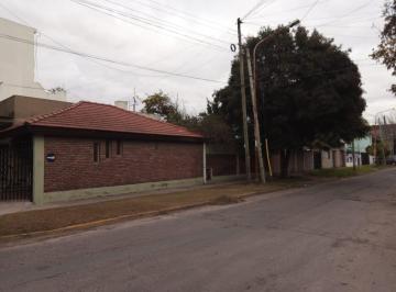 Casa de 4 ambientes, La Matanza · Se Vende Casa Mas un Departamento en El Mismo Lote.