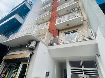Departamento · 35m² · 2 Ambientes · Departamento 2 Amb con Balcón Terraza Al Frente