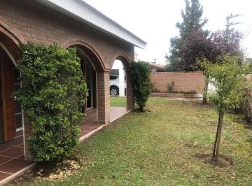 Casa · 195m² · 4 Ambientes · 2 Cocheras · Se Vende Casa y Departamento en Mina Clavero