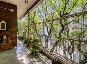 Departamento · 220m² · 5 Ambientes · Venta Departamento 5 Ambientes Piso Completo con Balcones – Recoleta