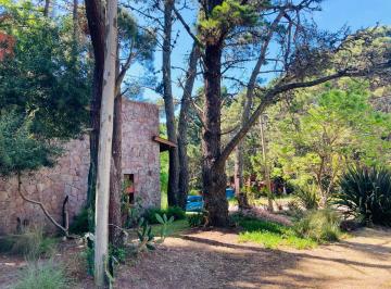 Casa de 3 ambientes, Costa del Este · Amplia Casa