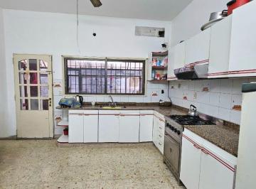 PH · 106m² · 3 Ambientes · PH Tres Ambientes con Radiadores