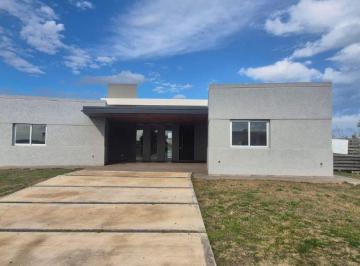 Casa de 5 ambientes, Escobar · San Sebastián a La Laguna Area 10 Apta Credito