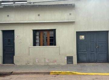 Casa · 178m² · 5 Ambientes · 1 Cochera · Casa Centrica - San Antonio de Areco - Centro
