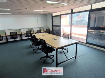 Oficina comercial · 117m² · 5 Ambientes · 2 Cocheras · Oficina a La Venta, 2 Cocheras, Microcentro.