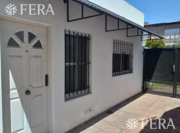 PH · 45m² · 2 Ambientes · Venta de Departamento Tipo Casa 2 Ambientes en Bernal